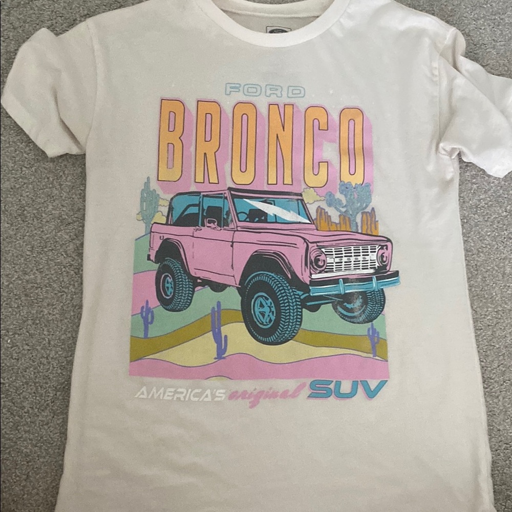 Ford Cream and Pink Short Sleeve Tees